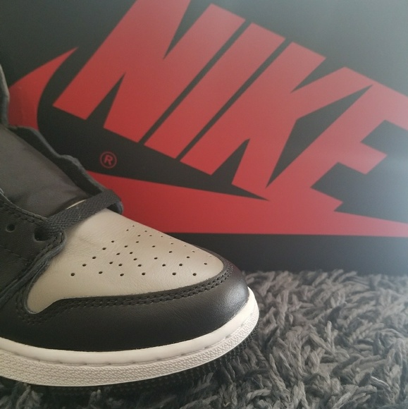 Air Jordan Retro 1 OG HIGH SHADOW - Picture 6 of 8